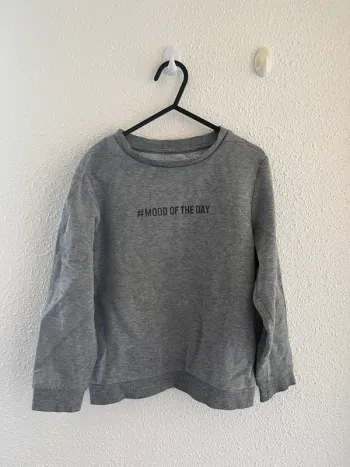 Pull d’hiver Kiabi Taille 6 ans 💫