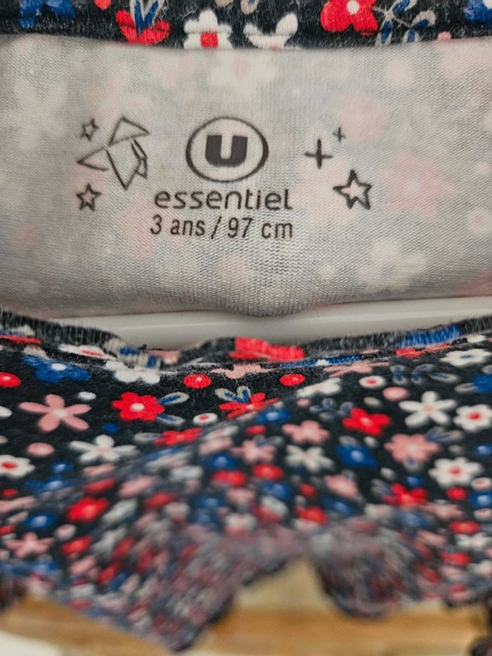 T shirt liberty 🌸 - photo numéro 3