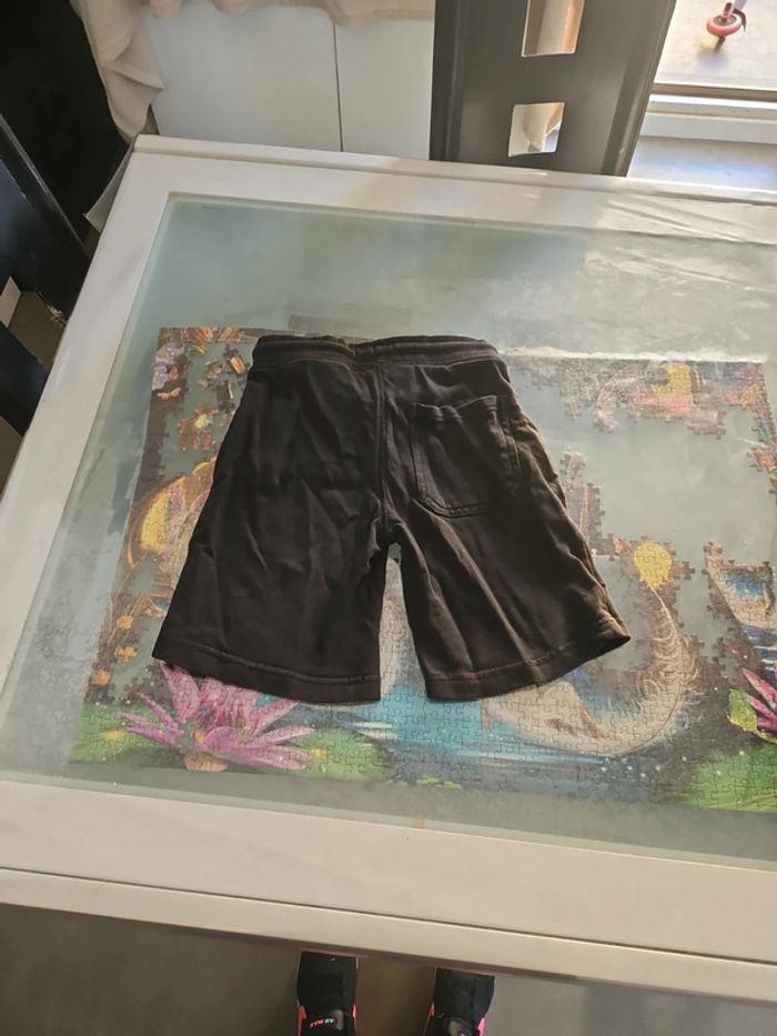 Short jogging noir - photo numéro 2