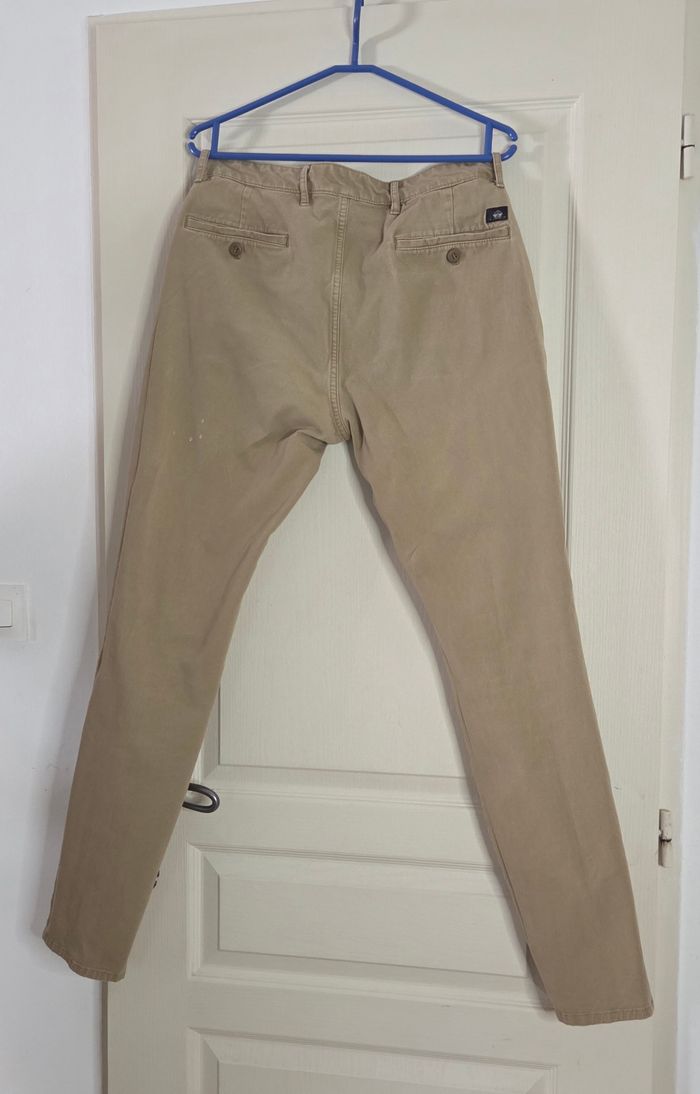 Pantalon chino Dockers beige – coton premium – coupe droite élégante – T. 40 (M/L) – excellent état - photo numéro 4
