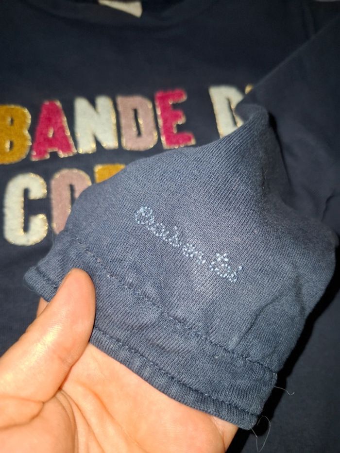 Joli sweat molleton 6 ans 🌺 tape à l'œil 🌺 très bon état - photo numéro 3