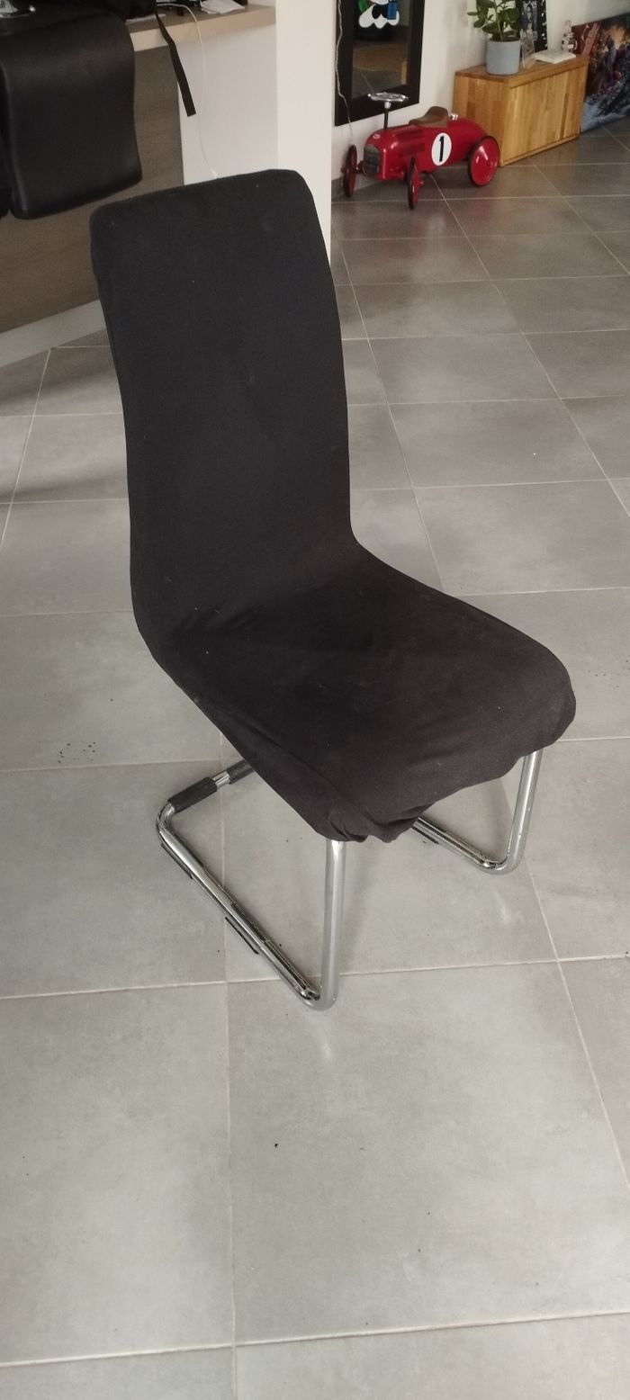 Chaise salon