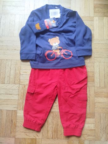 Ensemble haut, pantalon et chaussettes garçon 12 mois Plus collections neuf