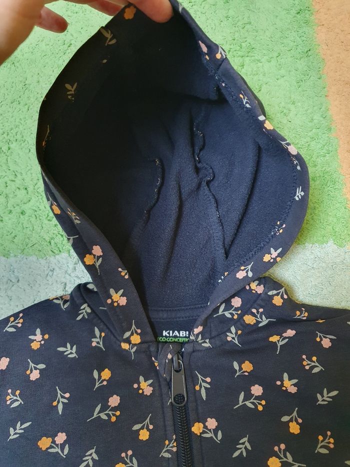 Veste zip a capuche mi-saison fille - 8 ans - kiabi - TBE - photo numéro 5