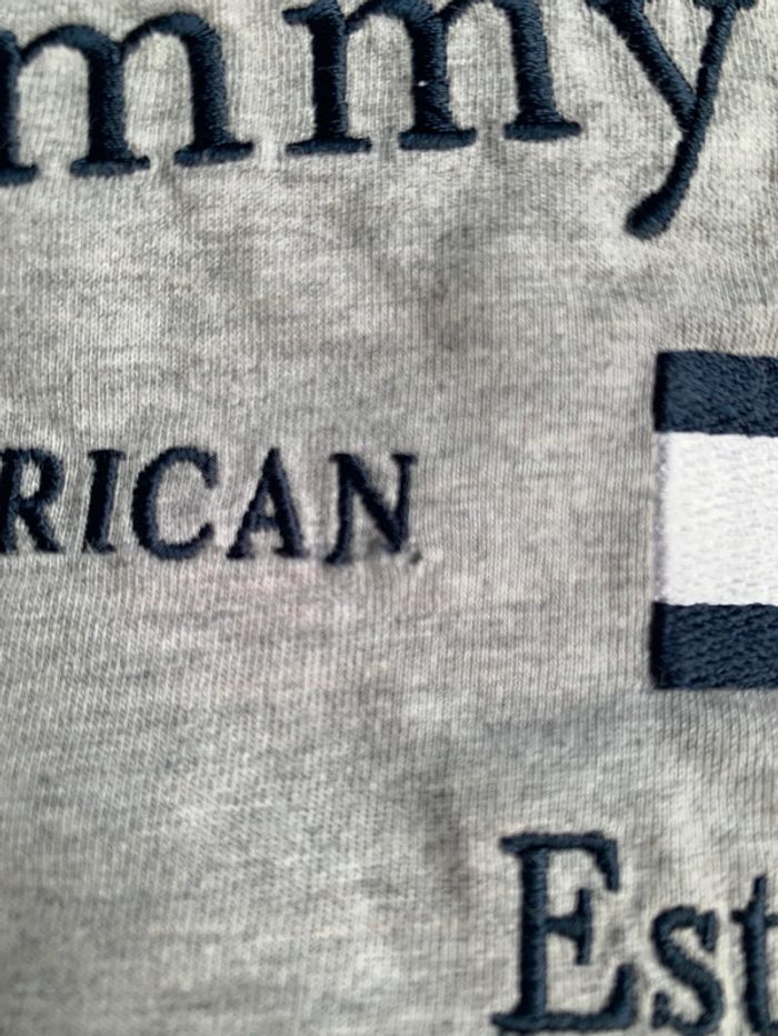 T shirt gris tommy hilfiger 14 ans - photo numéro 4