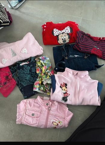 Lots robe/ t shirt/veste