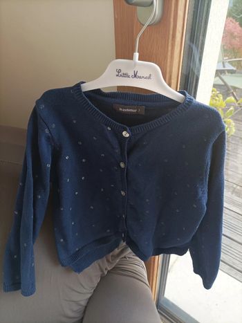 Gilet marine et brillant 3 ans