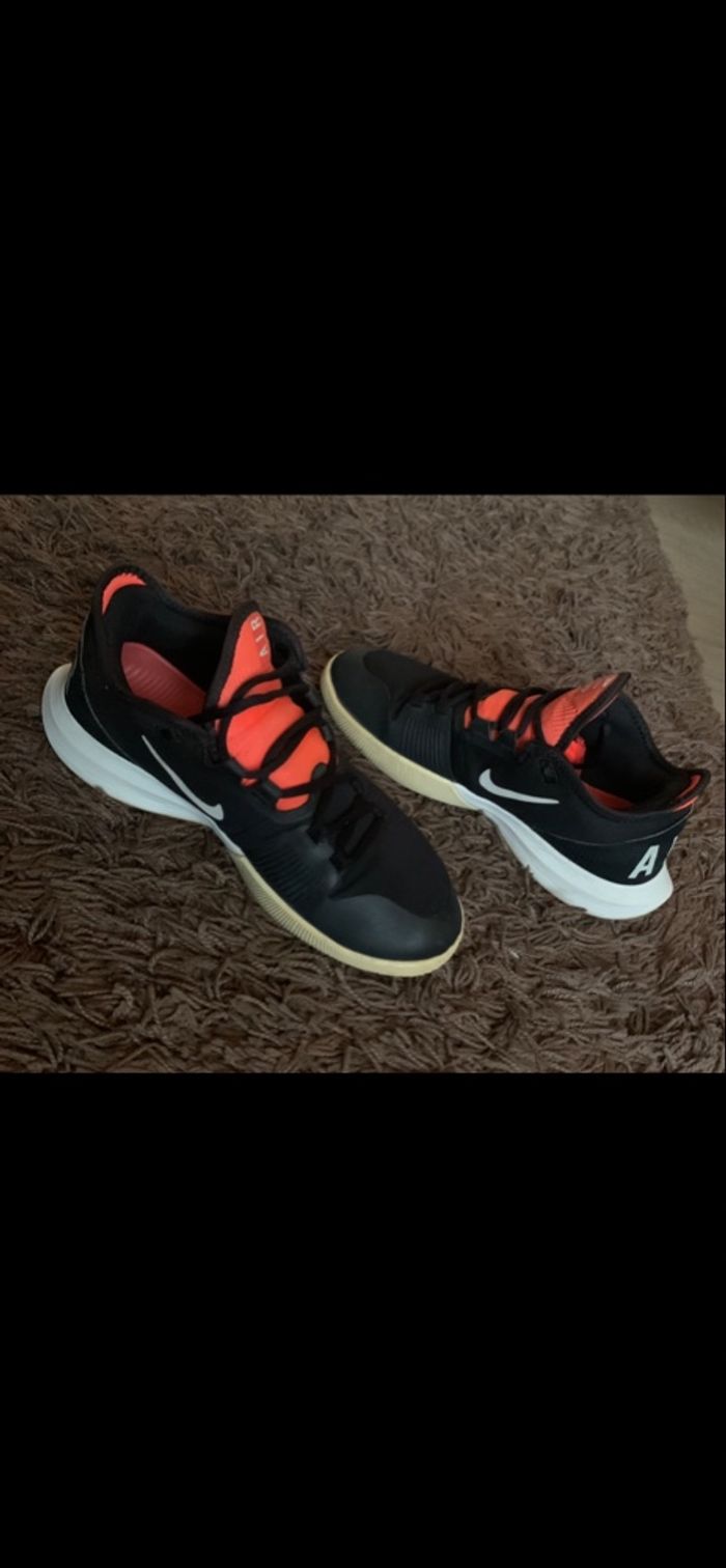 Basket nike noir et orange taille 41 Europe 26cm us8 - photo numéro 6