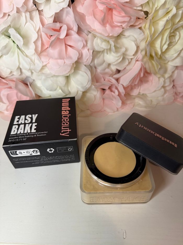 Poudre Huda beauty - photo numéro 2