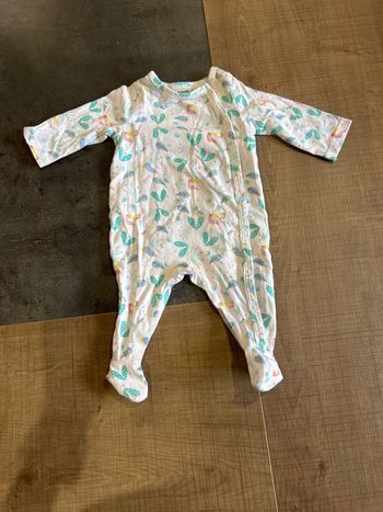 Pyjama en coton bébé taille 1 mois tape à l’œil