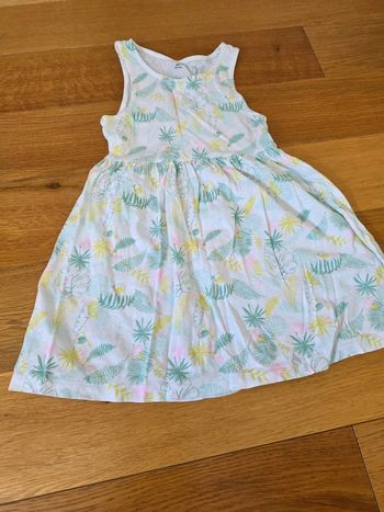 Robe sans maches