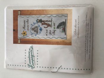 Grille point de croix Cousines et compagnie