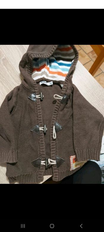 Lot de vetement hiver 9 mois