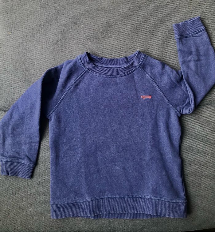 Lot de 6 pulls et sweats / 5 ans - photo numéro 4