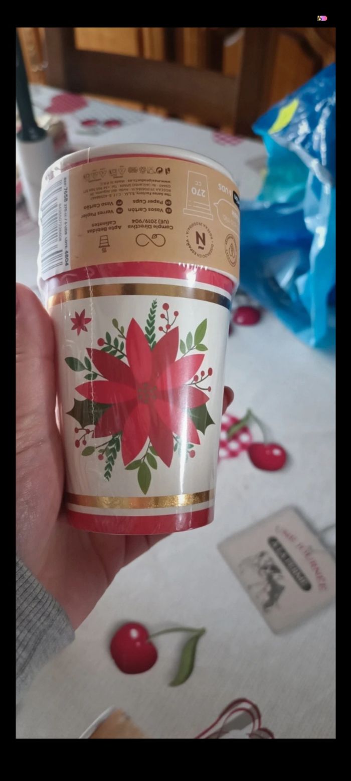 Lot de gobelets en carton - photo numéro 4