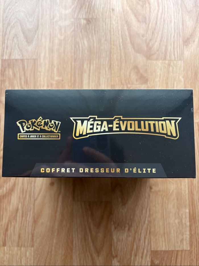 ETB Lucario Méga-Evolution ME01 - photo numéro 3