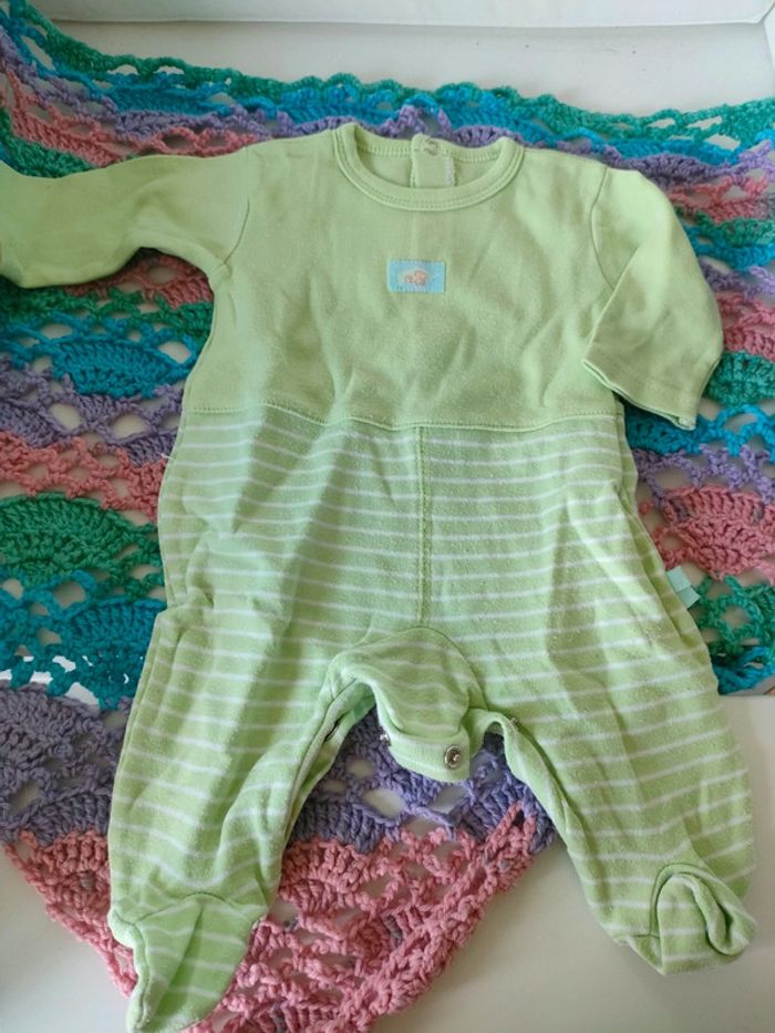Lot pyjamas fille/garcon 1mois - photo numéro 5