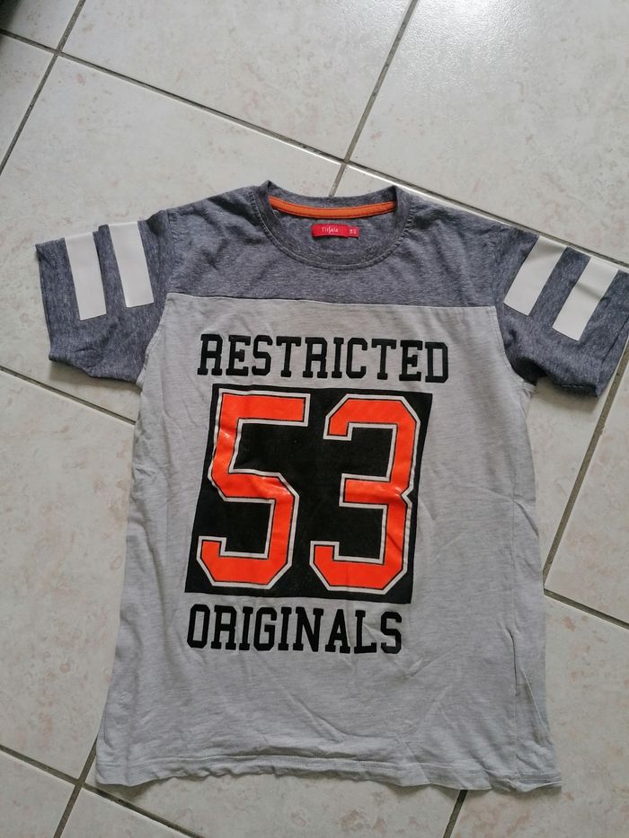 T-shirt gris
