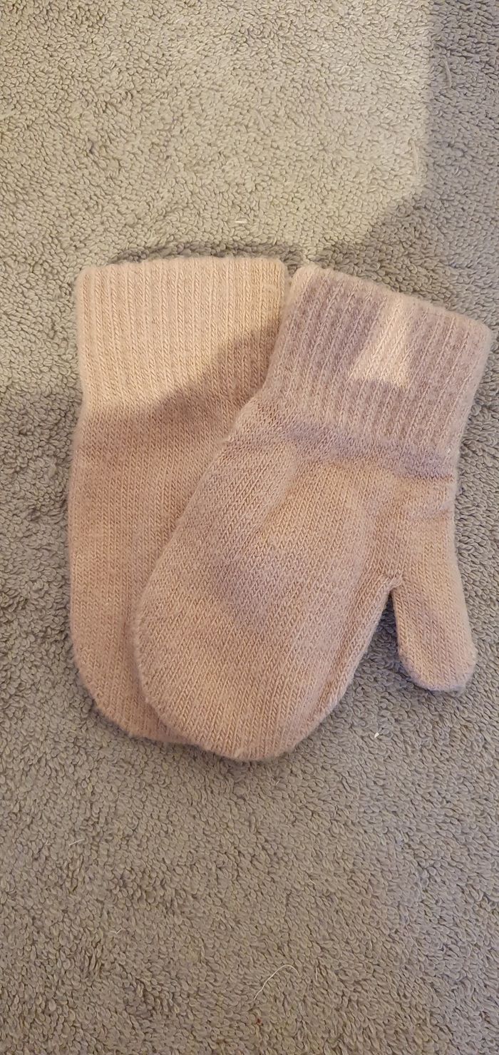 Jolie lot de vêtements fille 3 ans - photo numéro 4