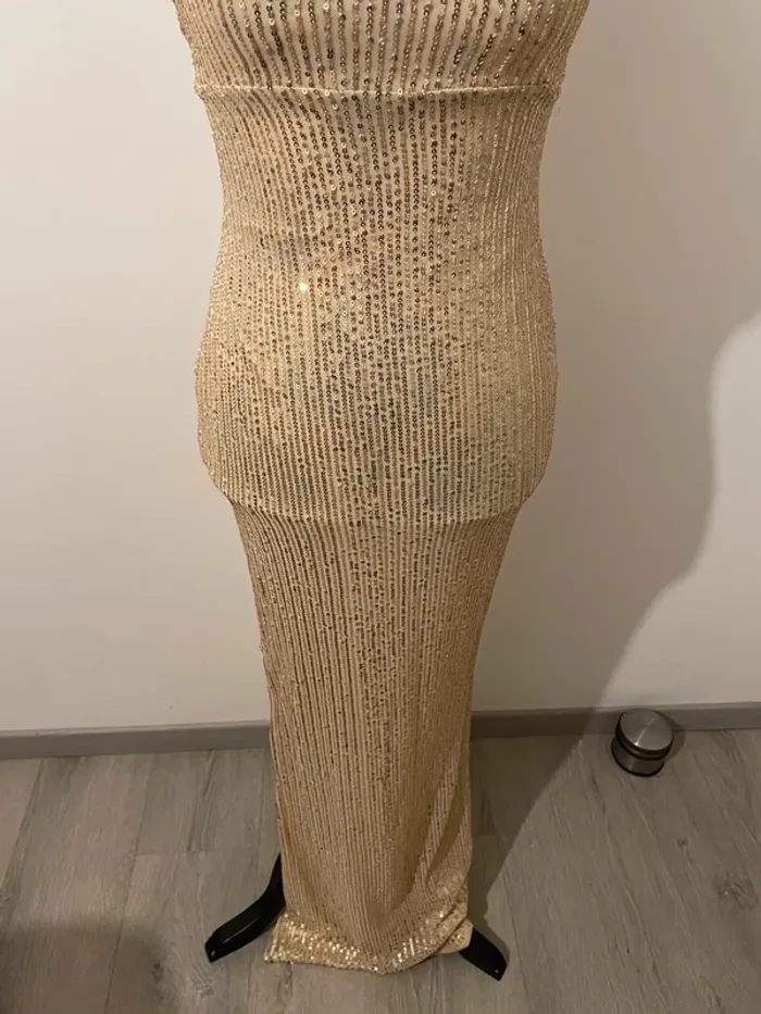 Robe de soirée ChicMe longue à sequins dorés | Taille M | Neuf - photo numéro 3