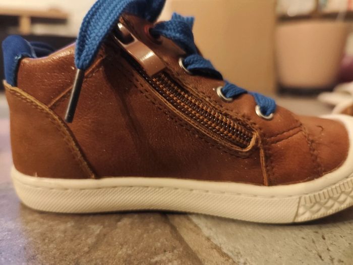 Chaussure taille 26 - photo numéro 5