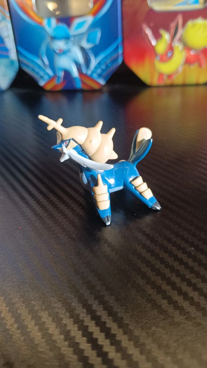 Figurine pokémon - photo numéro 2