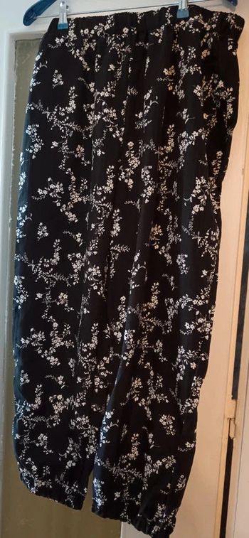 Pantalon fleuri à poche femme