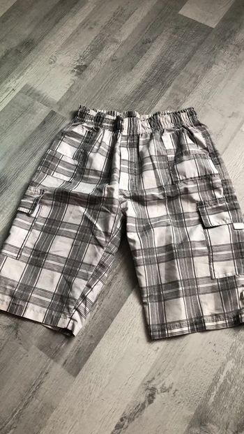 Short léger garçon 9/10ans