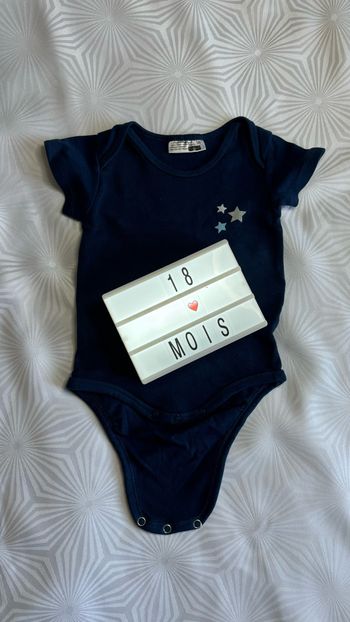 Body manches courtes mixte 12/18 mois ou 86cm