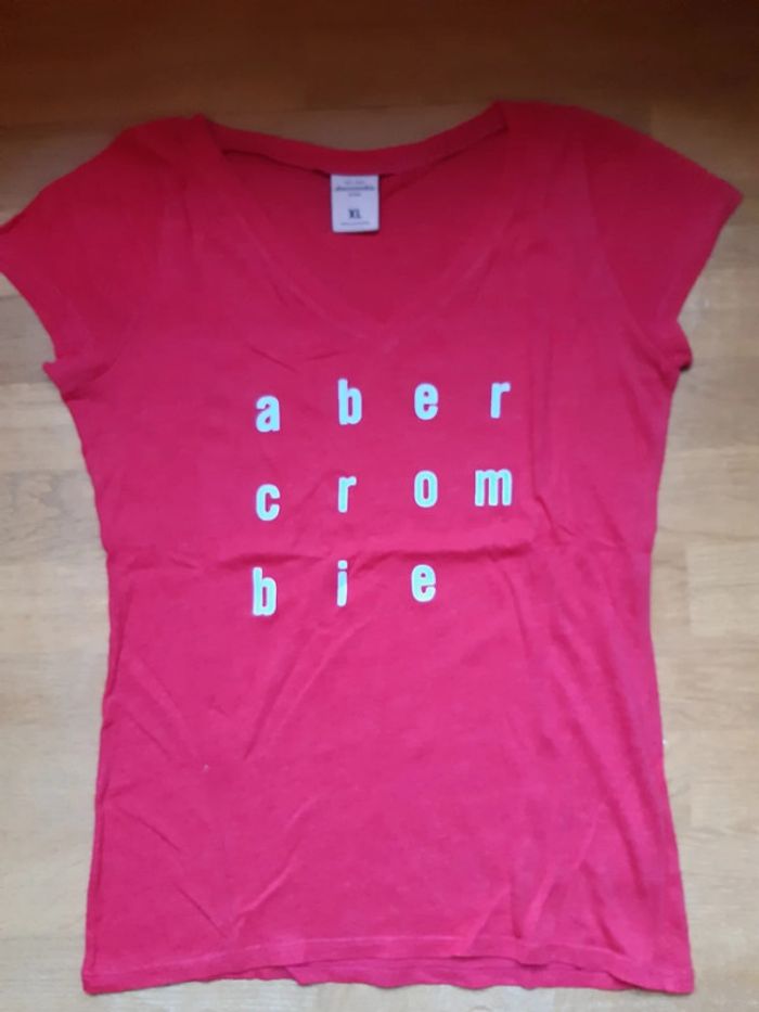 T-shirt fushia Abercrombie