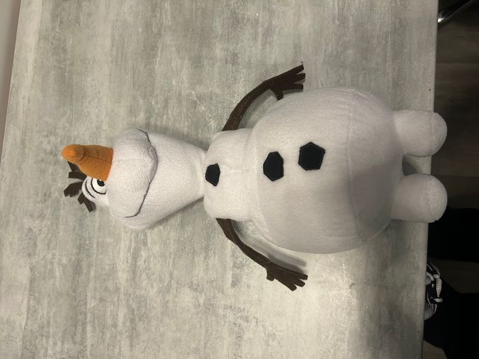 peluche olaf disney bonhomme de neige reine des neiges