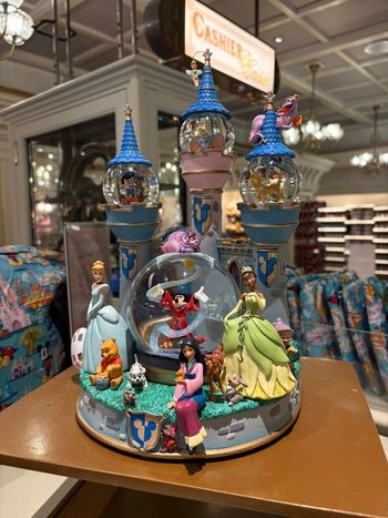 Figurine lumineuse château Disney 