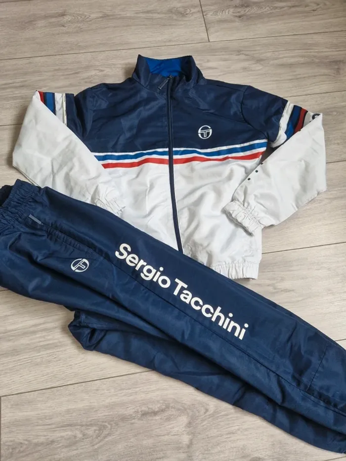Ensemble sergio tacchini 12 ans
