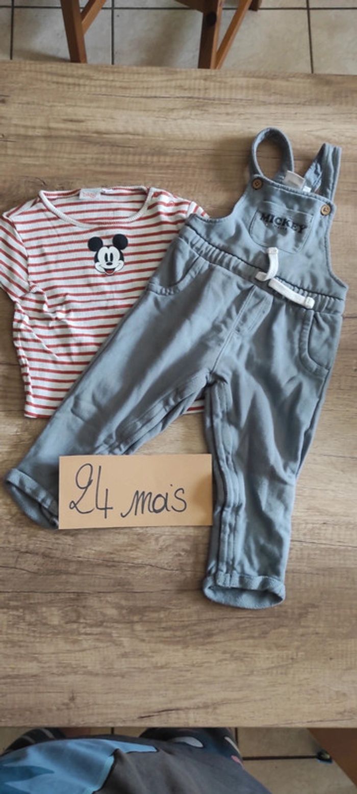 Salopette et t-shirt Mickey