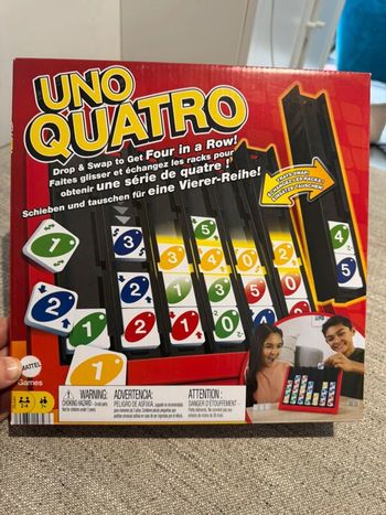 Jeu Uno quatro