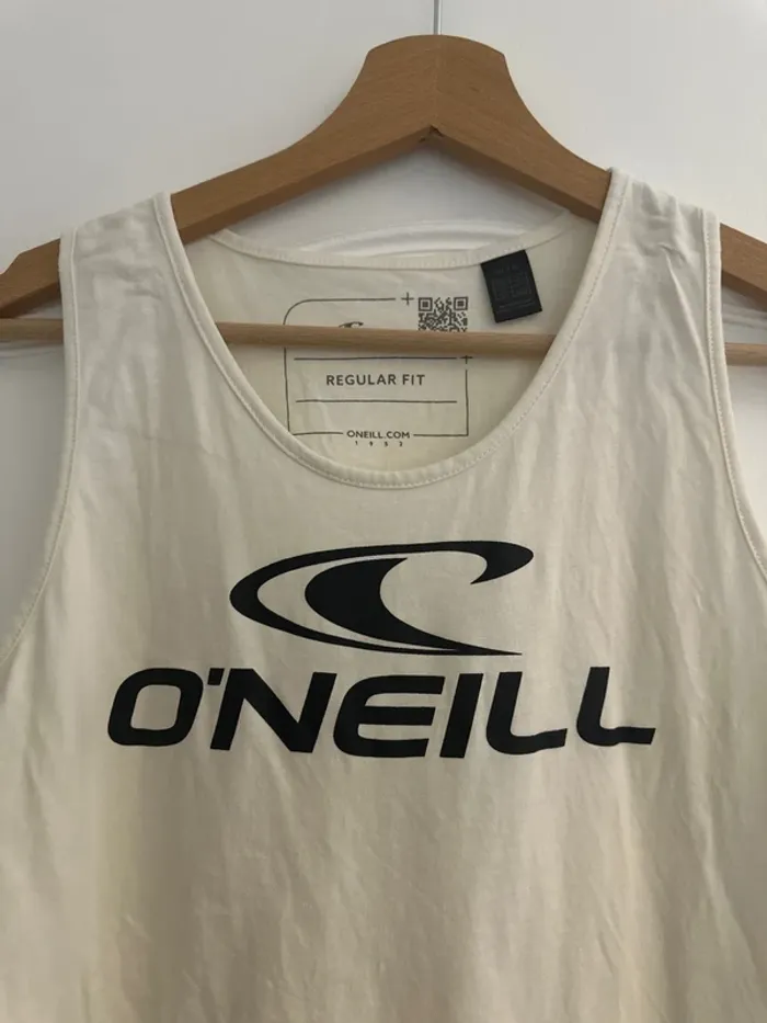 T-shirt 👕 O’Neill taille 16 ans - photo numéro 2