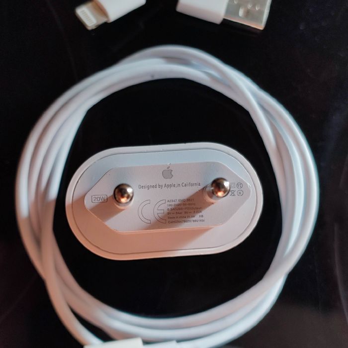 Chargeur Apple 20W USB-C + 1x câble USB-C, 1x câble USB - photo numéro 5