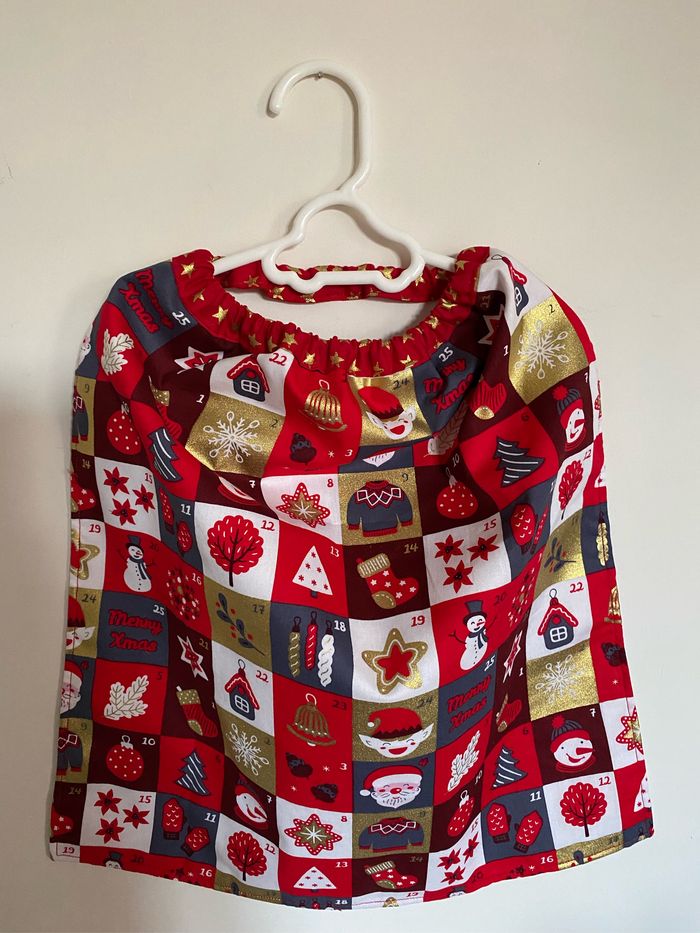 Serviette de cantine 40 X 38 cm en tissu 100% coton décor Noël - photo numéro 2