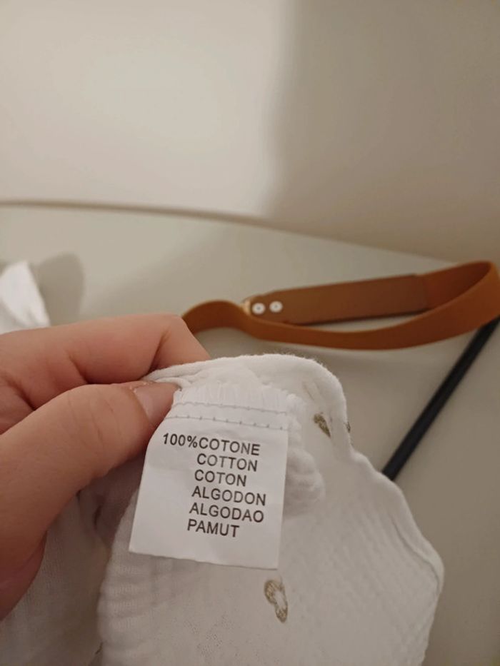 T-Shirt blanc avec cœurs dorés Maëlle taille S/M 36/38 - photo numéro 10