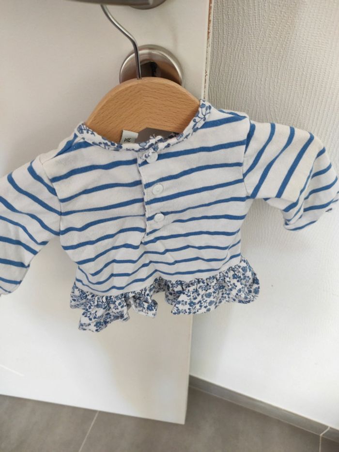 Robe 3 mois fleuri - photo numéro 5