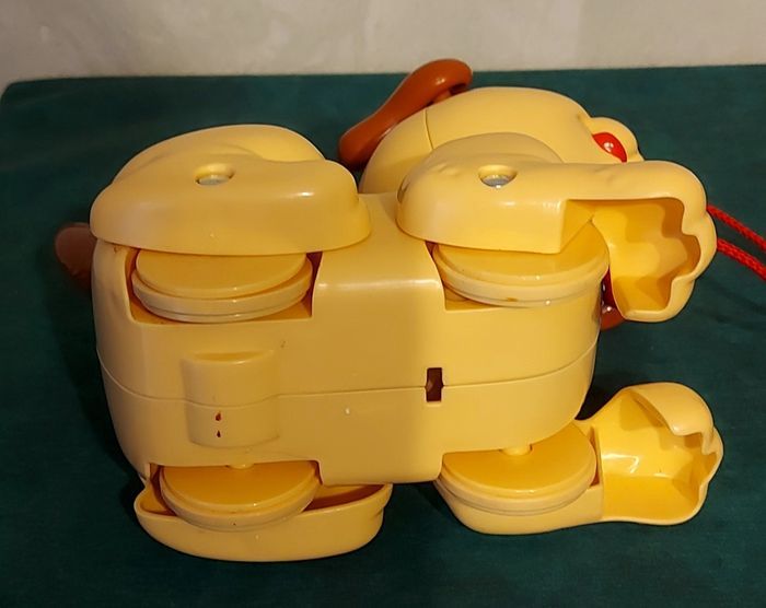 Petit chien Snoopy "Fisher-Price" - photo numéro 5