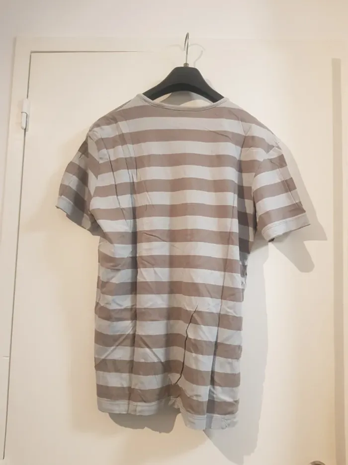 T-shirt Derby Taille M - photo numéro 3