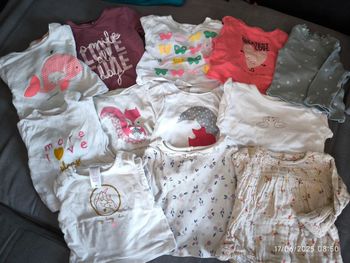 Lot 12 tShirts ML 1 mois