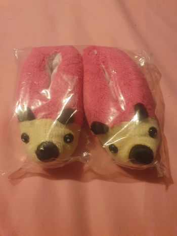 Chausson hérisson rose neuf taille 22/23