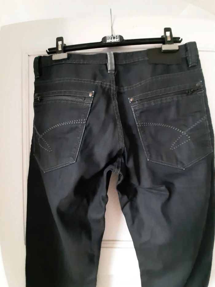 Jeans - photo numéro 3