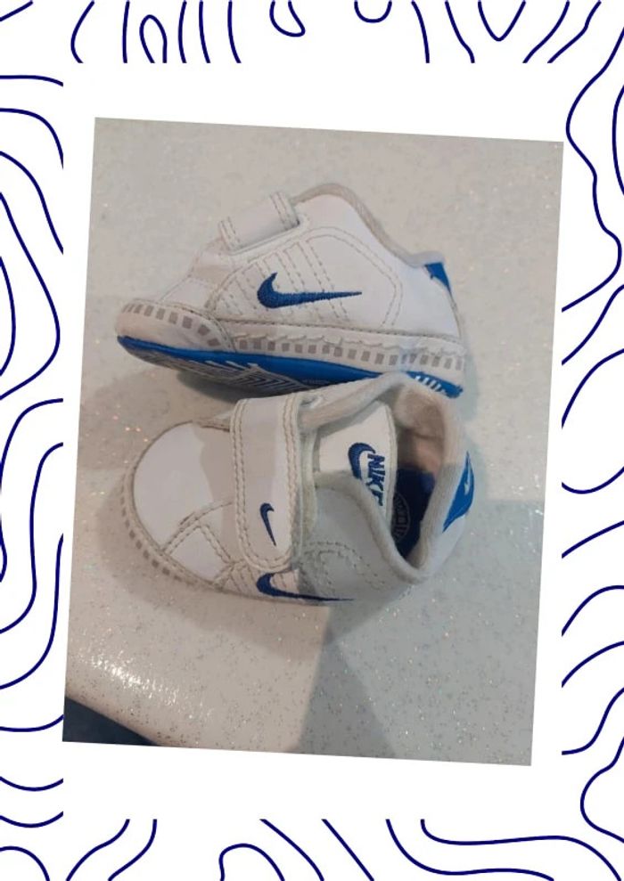 Chaussures 16 Nike - photo numéro 2