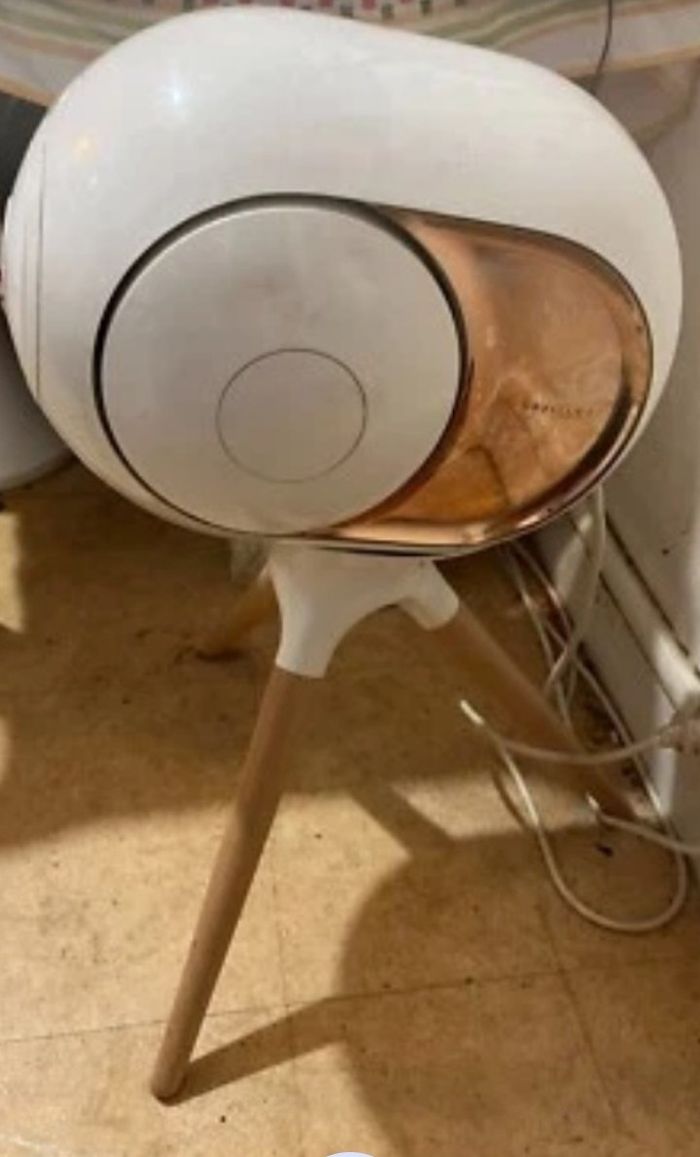 GOLD PHANTOM IMPLOSIVE SOUND DEVIALET OCCASION TRES BON ETAT 2560