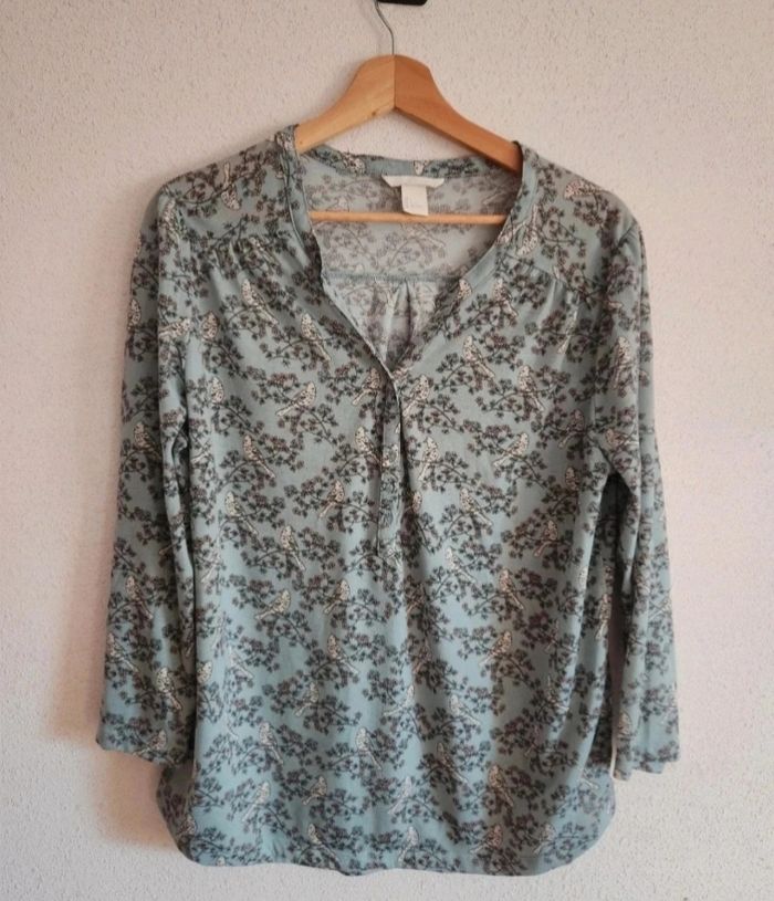 Blouse bleu ciel à motifs – Taille L – H&M – Bon état - photo numéro 2