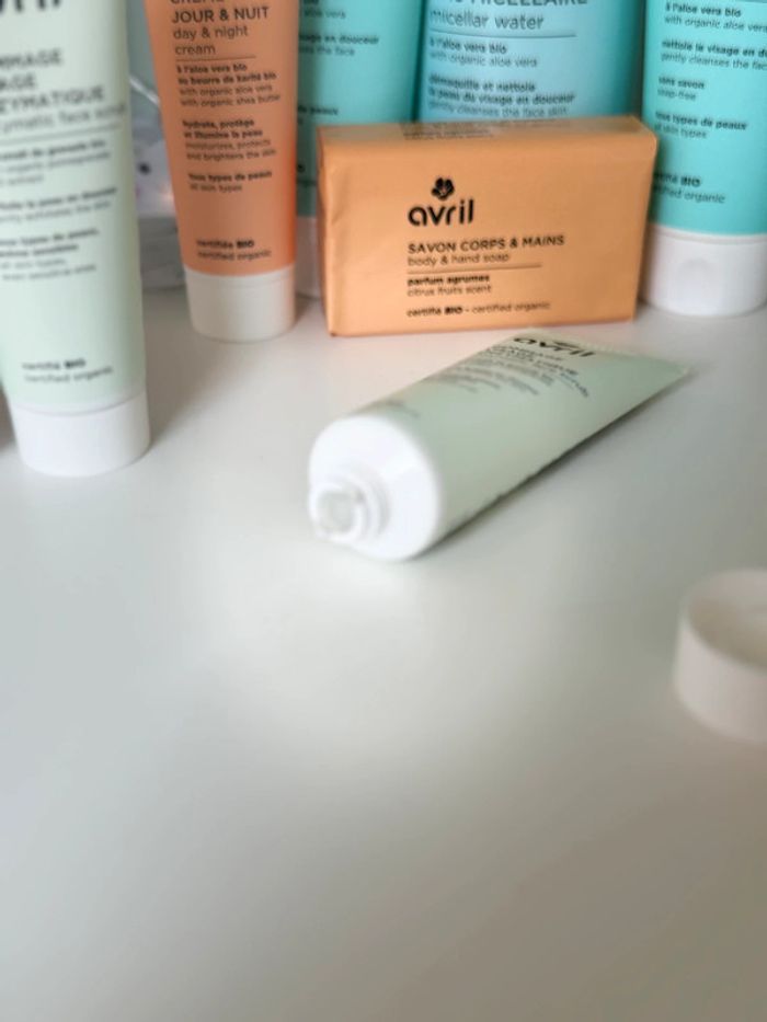 3 tubes gommages enzymatique visage Avril bio 50ml - photo numéro 12