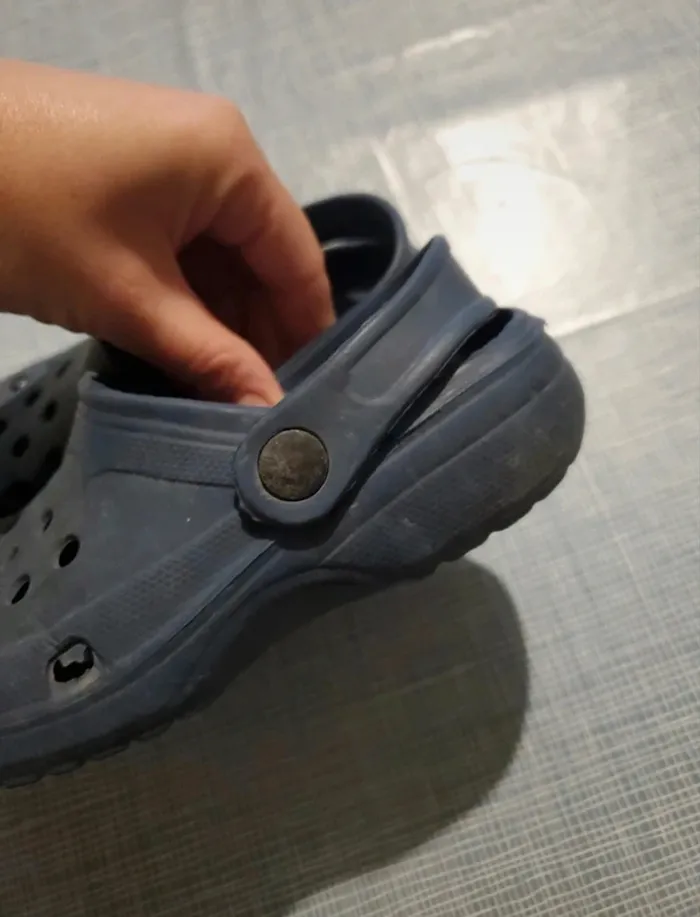 Mule bleu style crocs Pointure 30 - photo numéro 4